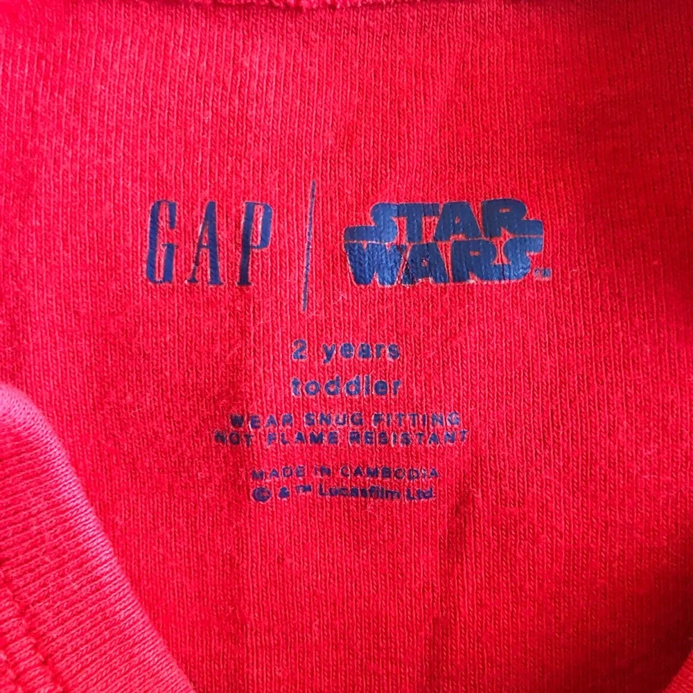 GAP Red Toddler Star Wars Long Sleeve Top and Pant Pajama Set  Size 2T